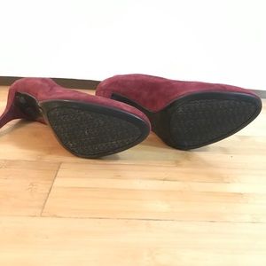 Michael Kors Shoes - Like-New Michael Kors Heels Michael Kors Shoes - Like-New Michael Kors Heels